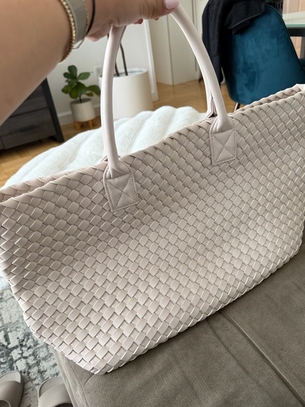 Woven Leather Tote Bag in Cream - Classic Everyday Carry